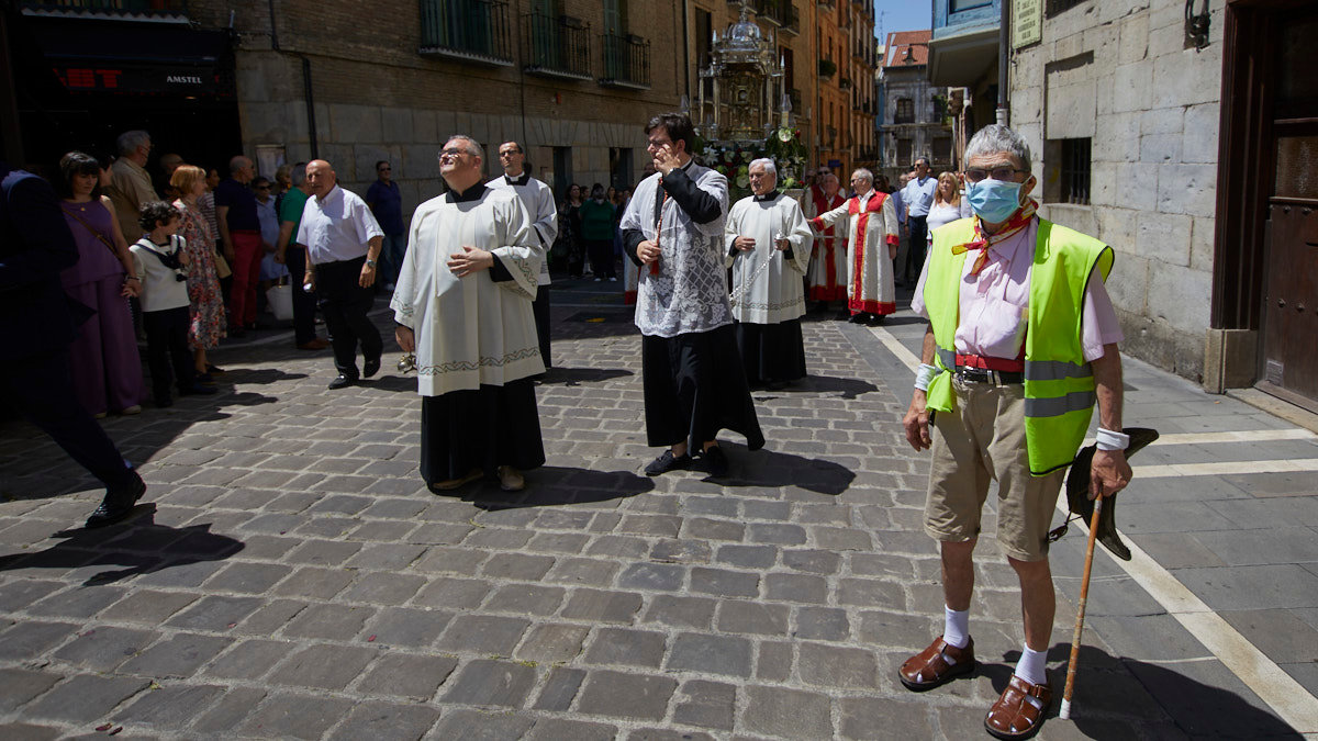 Procesión del Corpus Christi por las calles de Pamplona, tras dos años suspendida por la pandemia. IÑIGO ALZUGARAY
