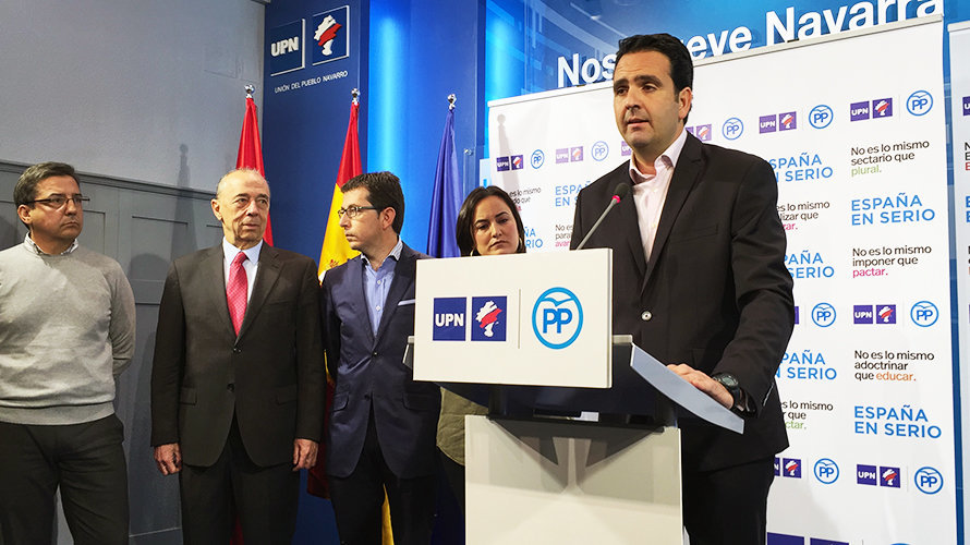Presentación candidatura de UPN-PP. ïñigo Alli, Pérez lapazarán, Carlos Salvador, Pachi Yanguas y Cristina Sanz.