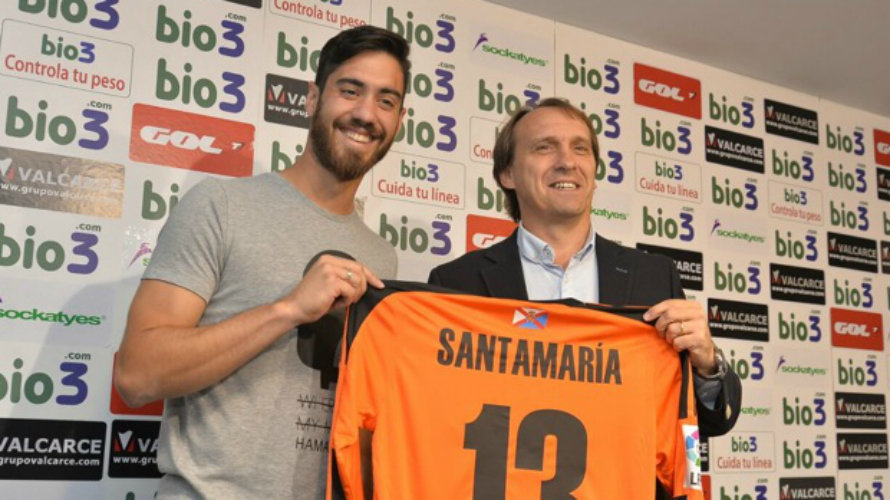 El ex-rojillo Roberto Santamaría defiende a la Ponferradina.