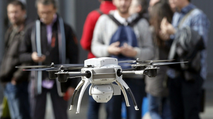 Demostración de drones en el marco del Salón Internacional de la Seguridad (Sicur) que tiene lugar en Madrid. EFEPaco Campos