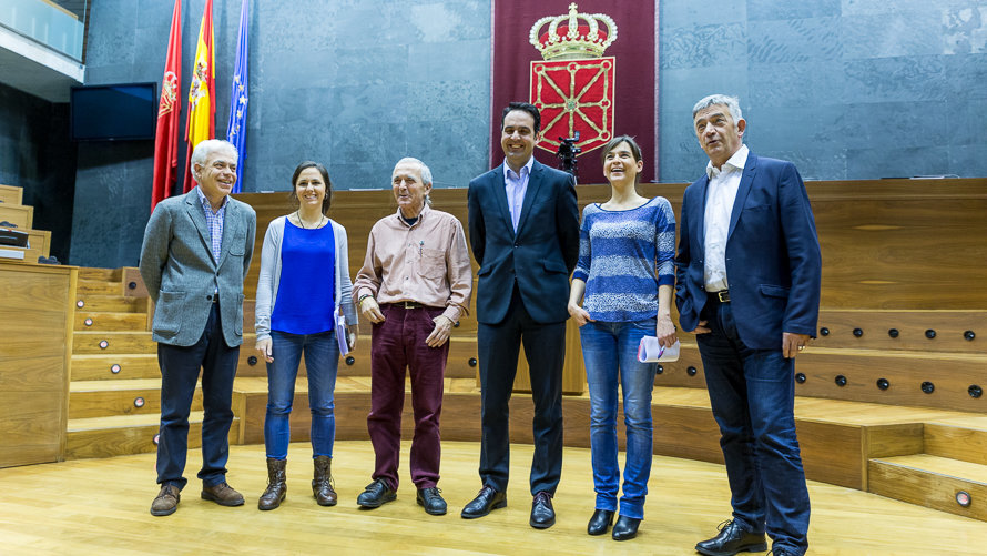 Debate electoral con los candidatos de  UPN-PP (Iñigo Alli), PSOE (Jesús María Fernández), Podemos (Ione Belarra), Unidad Popular (Begoña Alfaro), Geroa Bai (Koldo Martínez) y EH-Bildu (Sabino Cuadra)-13. IÑIGO ALZUGARAY