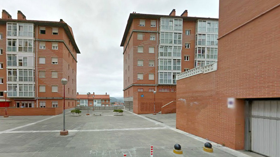 Bloque de viviendas de Bilbao en el que han ocurrido los hechos.