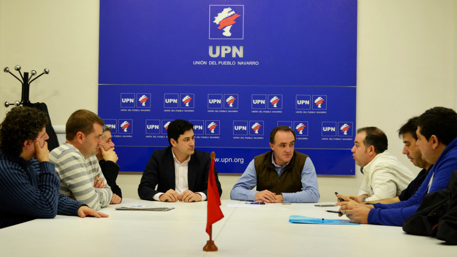 Reunión de UPN con los miembros del comité de ZF-TRW.