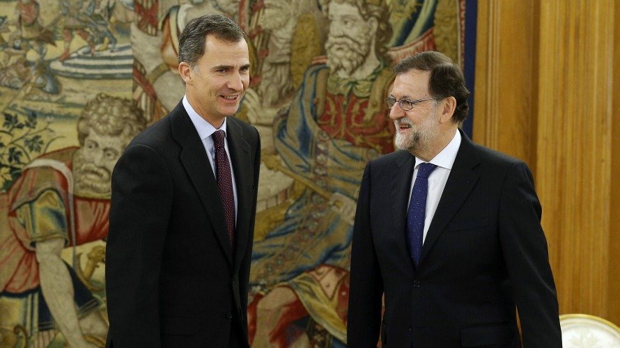 El Rey Felipe VI y el presidente del Gobierno en funciones, Mariano Rajoy. EFE