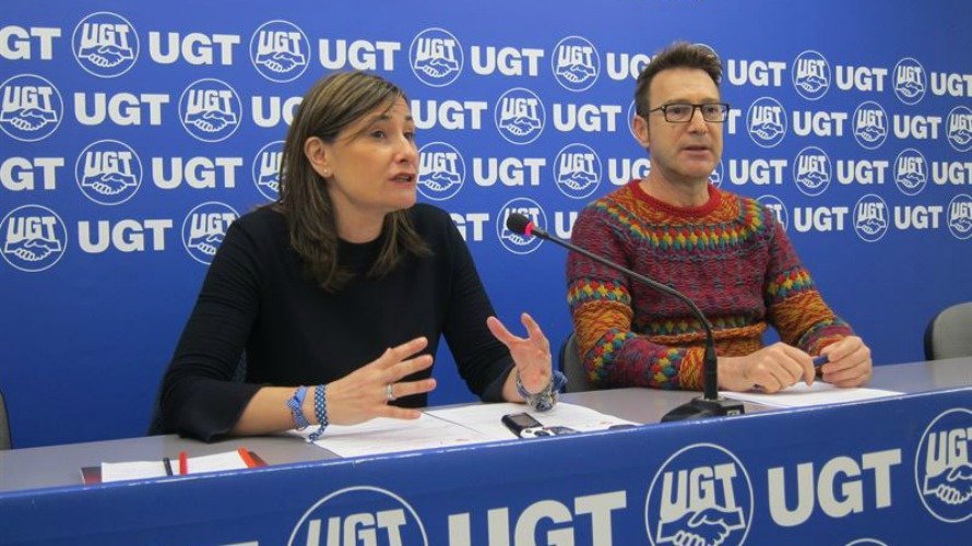 Marían Simón durante la rueda de prensa UGT. EFE