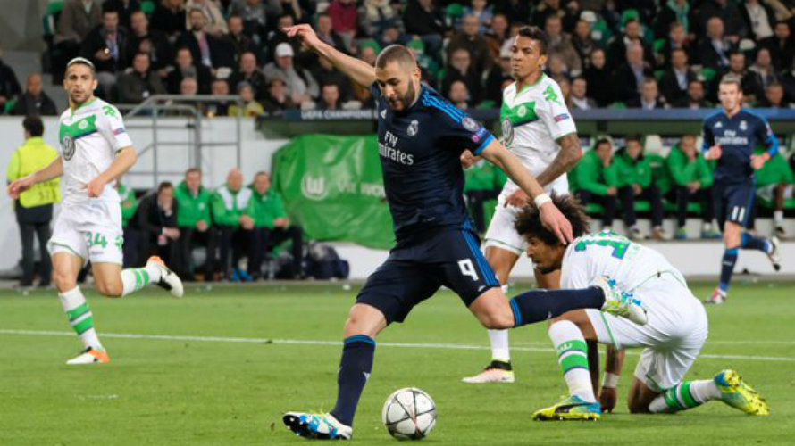 Benzema se lesionó en el campo del Wolfsburg. Lfp.
