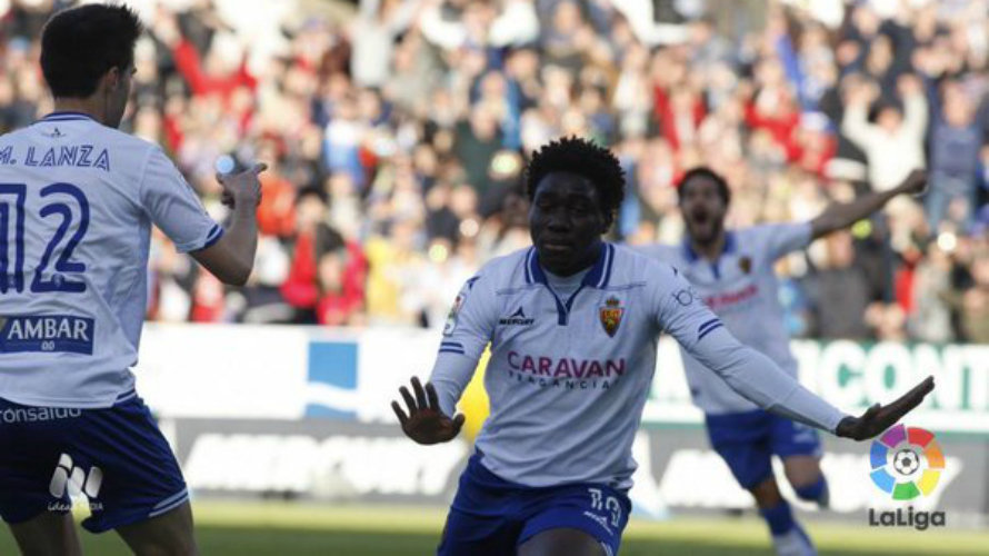 Dongou celebra un gol del Zaragoza. Lfp.