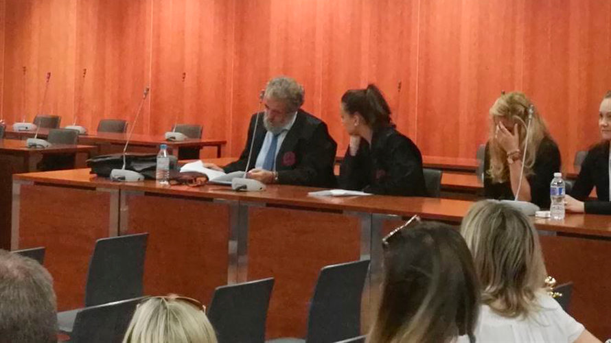 La mujer condenada por el asesinato de su ex novio durante el juicio. EP
