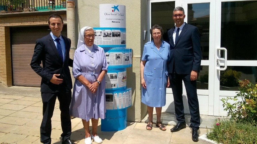 La Caixa dona 3.000 euros a la residencia de ancianos de Lerín. CAIXA