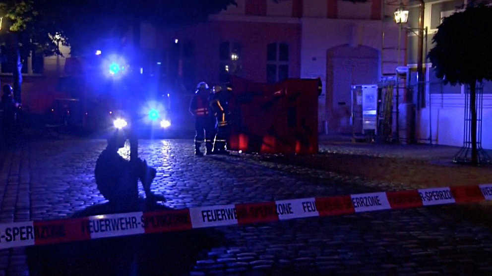 Emergency workers are seen following an explosion in Ansbach, near Nuremberg July 25, 2016, in this still image taken from video. Courtesy News5/via Reuters TVATTENTION EDITORS - THIS IMAGE WAS PROVIDED BY A THIRD PARTY. EDITORIAL USE ONLY. NO RESALES. NO ARCHIVE. GERMANY OUT. NO COMMERCIAL OR EDITORIAL SALES IN GERMANYCODE: X00514