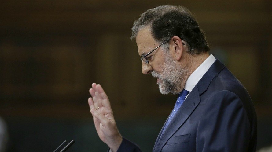 El presidente del Gobierno en funciones, Mariano Rajoy, durante su discurso de investidura esta tarde en el Congreso de los Diputados. EFE. EMILIO NARANJO.