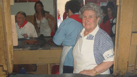 Paulina Fernández Martínez en la Churrería La Mañueta que su familia regenta desde hace más de 125 años Fuente de la imagen Telecinco