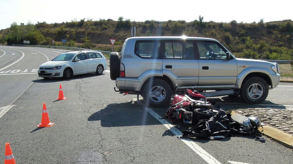 Accidente ocurrido en Sangüesa entre una moto y un todoterreno; el motorista ha resultado herido grave. CEDIDA