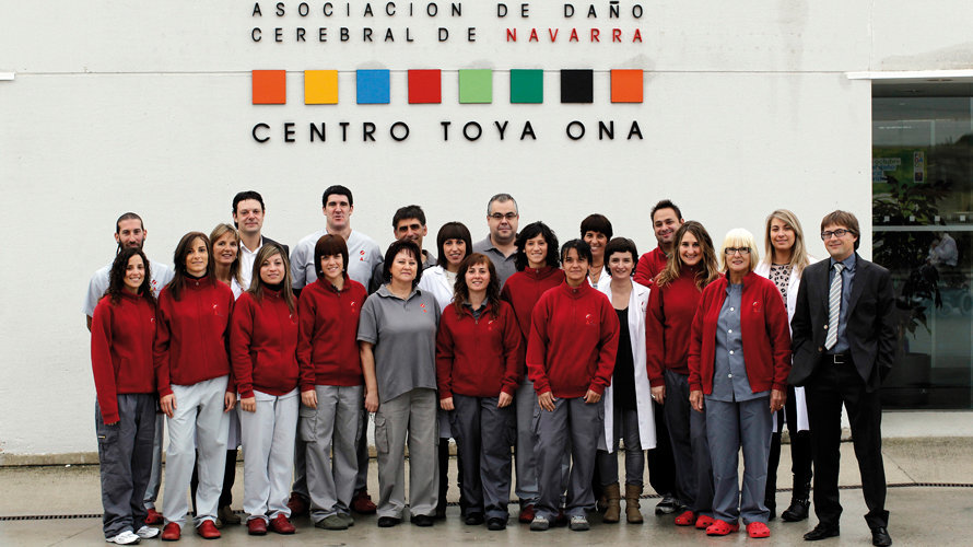Equipo de profesionales de la Asociación de Daño Cerebral de Navarra.