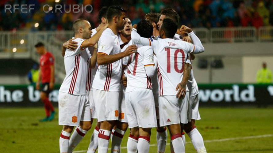 Diego Costa y Nolito marcan para españa en Albania. Twitter sefutbol