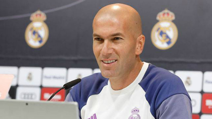 Zinedine Zidane en rueda de prensa. Foto web Real Madrid.