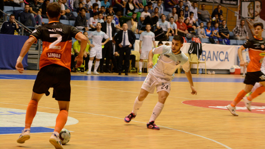 Partido Santiago Futsal - Aspil Vidal. Foto Lnfs.