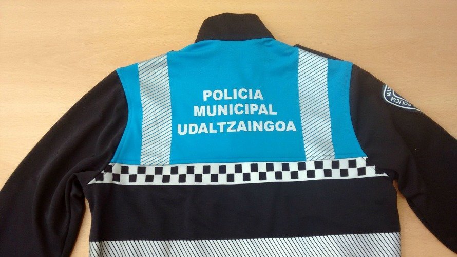 El nuevo modelo de uniformes de la Policía Municipal de Pamplona.
