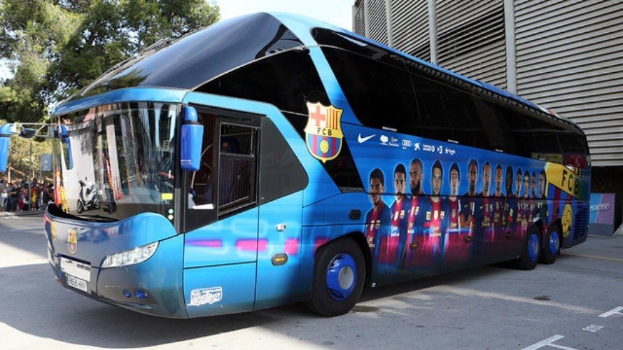El autobús del Fútbol Club Barcelona. httpblogautocareslact.es