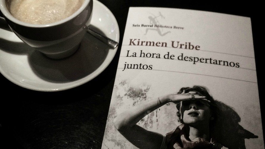La hora de despertanos juntos, la nueva novela de Kirmen Uribe.