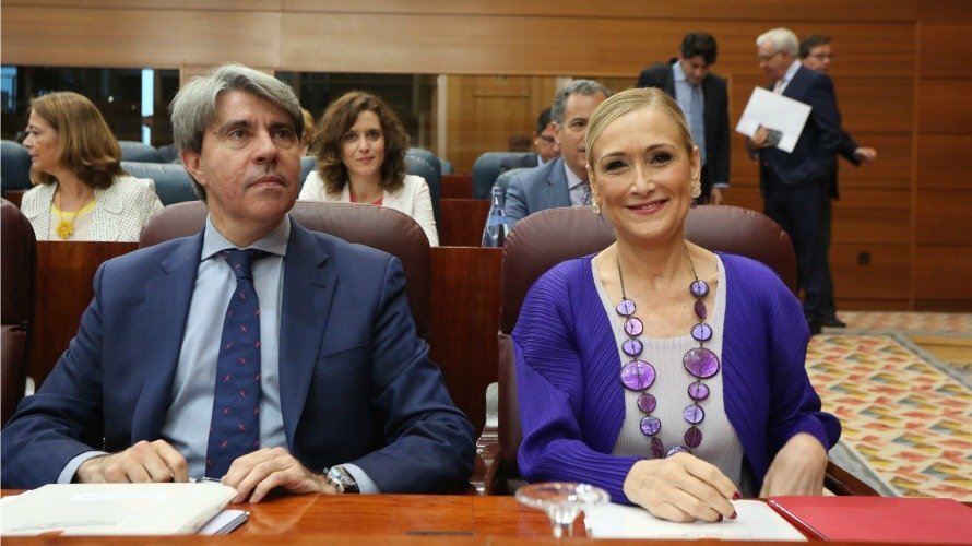 El presidente del Comité Electoral del PP madrileño, Ángel Garrido, y la presidenta de la Comunidad de Madrid, Cristina Cifuentes. EP