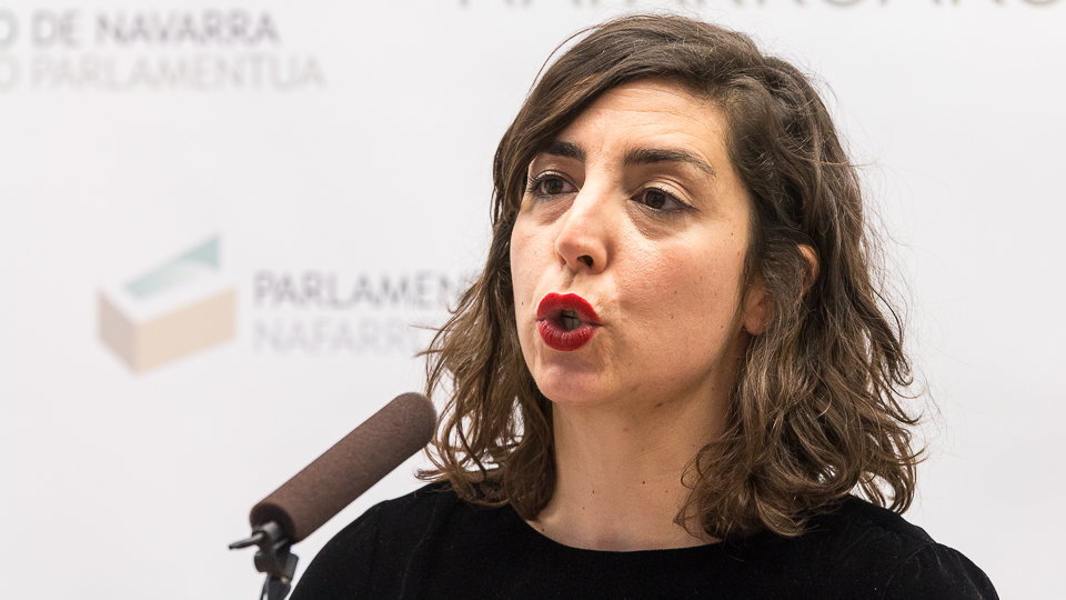 Mesa y Junta de Portavoces del Parlamento de Navarra. Laura Pérez (02). IÑIGO ALZUGARAY