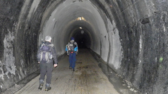 Interior del túnel de Huitzi.