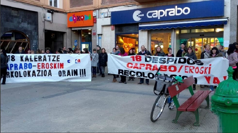Huelga de los trabajadores de Caprabo si la empresa no retira los 18 despidos en Pamplona