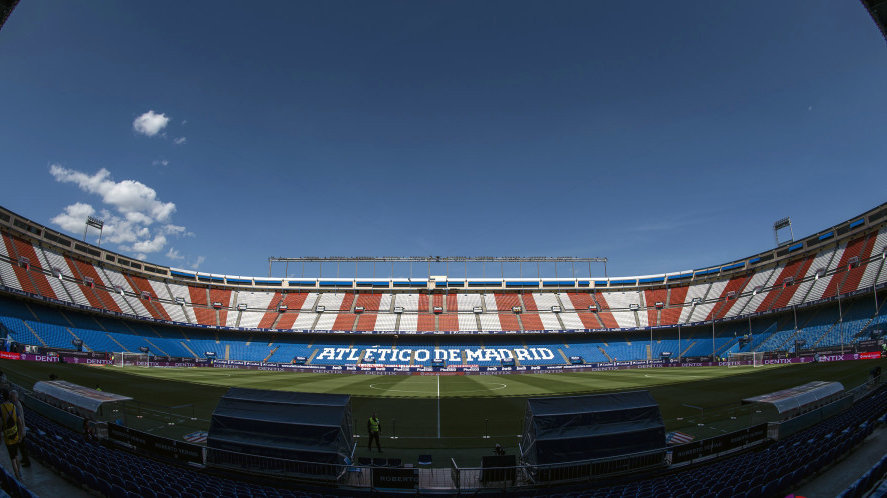 Estadio Vicente Calderón en su último partido de Osasuna ante el Atlético de Madrid.  (2)