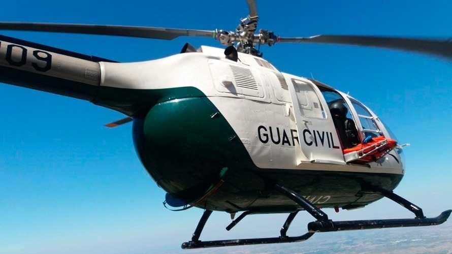 un helicóptero de salvamento de la Guardia Civil. EP