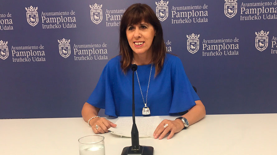 La socialista Maite Esporrín en el Consistorio de Pamplona. PSN