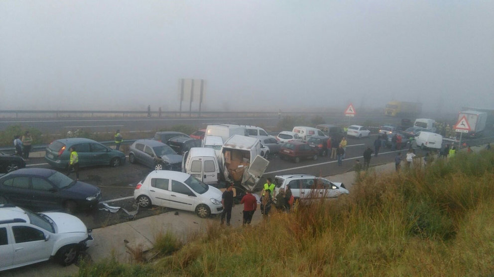 Imagen de la colisión en la que se han visto implicados 45 vehículos en la provincia de Cáceres.