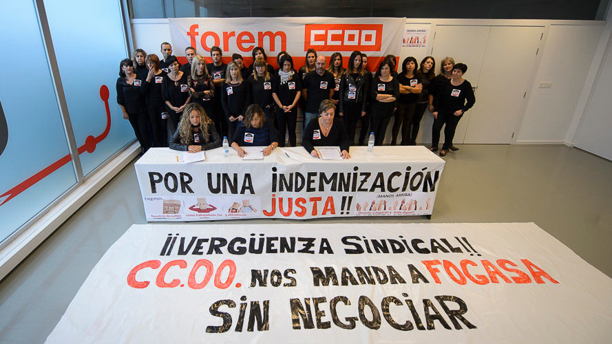 Rueda de prensa de los trabajadores de Forem-CCOO, centro de formación que ha presentado concurso de acreedores. PABLO LASAOSA 03
