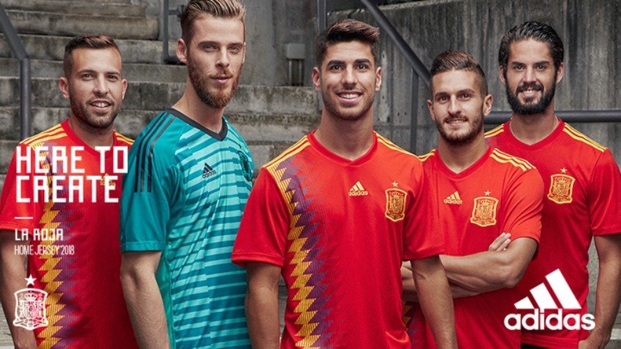 Nueva camiseta de la selección española de fútbol. Sefútbol.