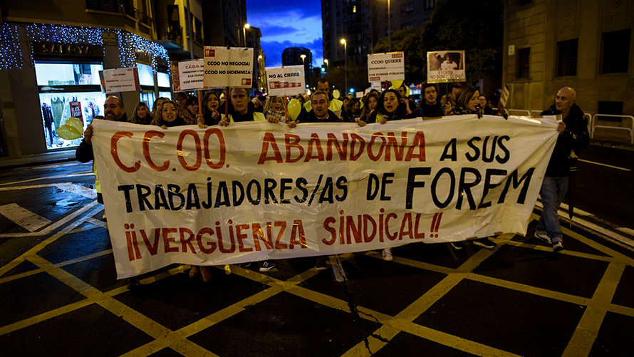 Los trabajadores de Forem Navarra-CCOO vamos a desarrollar una manifestación para denunciar la situación laboral. MIGUEL OSÉS_1
