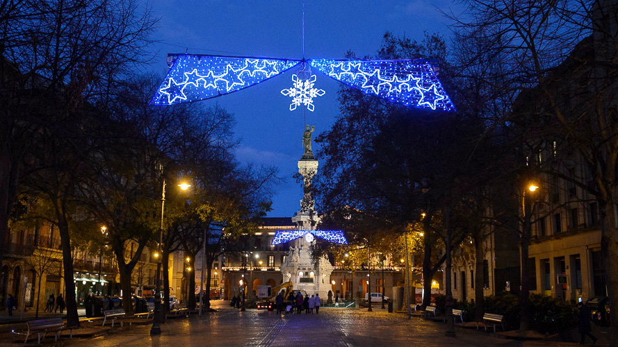 Encendido de Luces de Navidad por todas las calles de Pamplona. PABLO LASAOSA11