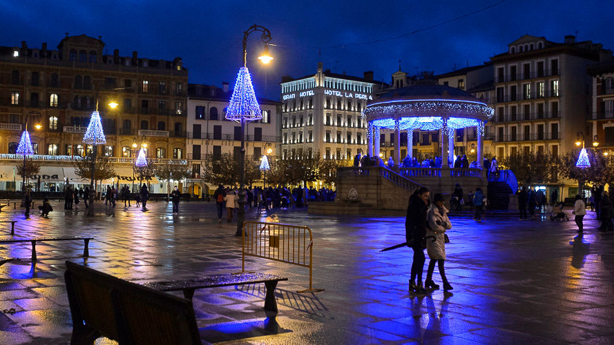 Encendido de Luces de Navidad por todas las calles de Pamplona. PABLO LASAOSA14
