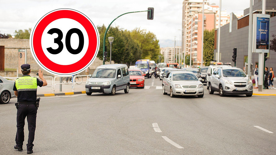 La nueva ordenanza municipal de movilidad reduce la velocidad máxima para el tráfico en Pamplona a 30 kilómetros por hora. NAVARRA.COM