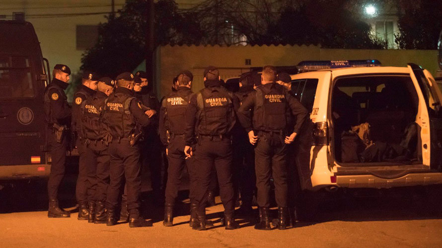 El operativo de Guardia Civil desplegado en Teruel como consecuencia del tiroteo que ha matado a tres personas EFE