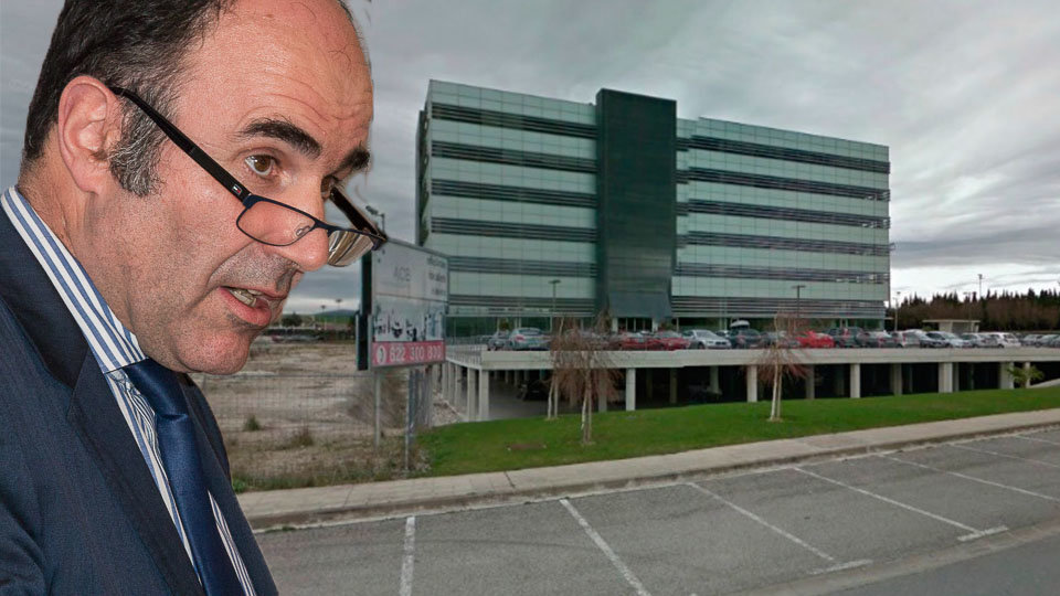 El videpresidente del Gobierno de Navarra, Manu Ayerdi, en un fotomontaje tras la empresa Davalor
