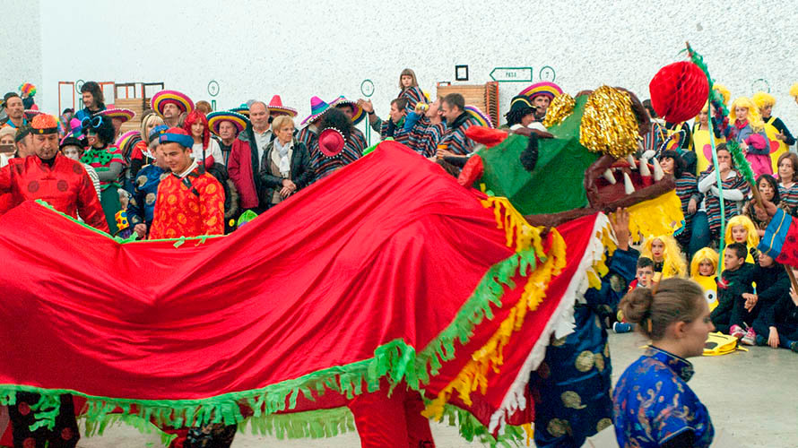 Los pueblos de La Cendea se disfrazan por Carnaval 3