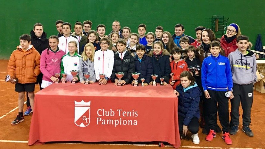 Torneo de tenis base en el club de tenis Pamplona. Cedida.