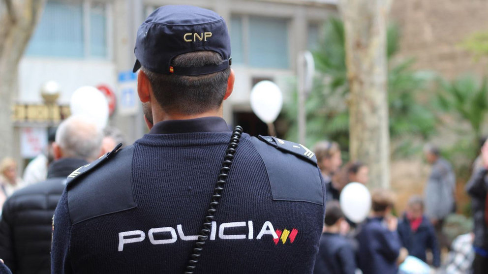 Un agente de la Policía Nacional EUROPA PRESS