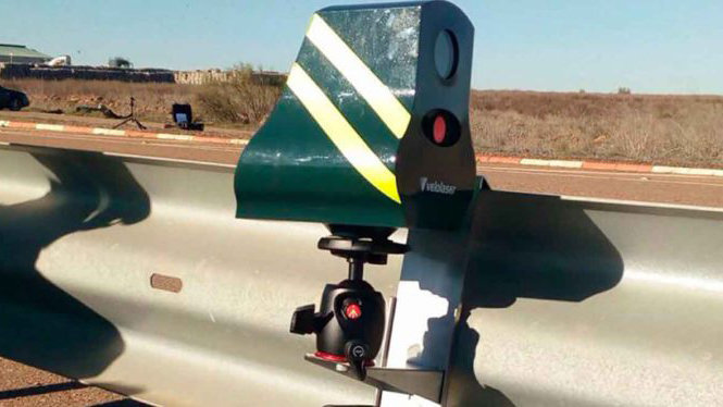 Imagen de uno de los nuevos radares Velolaser que la DGT comienza a instalar en las carreteras españolas esta Semana Santa