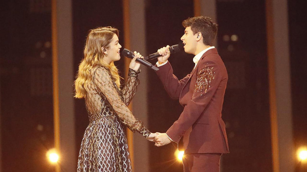 La pamplonesa Amaia durante su actuación en Eurovisión con su pareja Alfred ANDRES PUTTING (ESC)