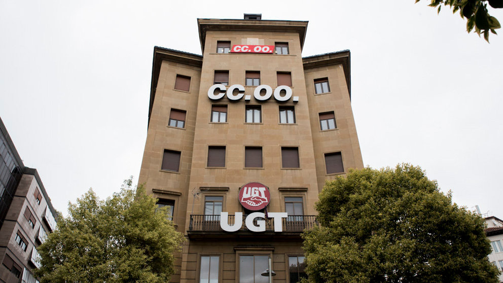 Vista del edificio sindical de UGT y CC OO en Pamplona, en la avenida de Zaragoza. MIGUEL SANTIAGO07 (2)