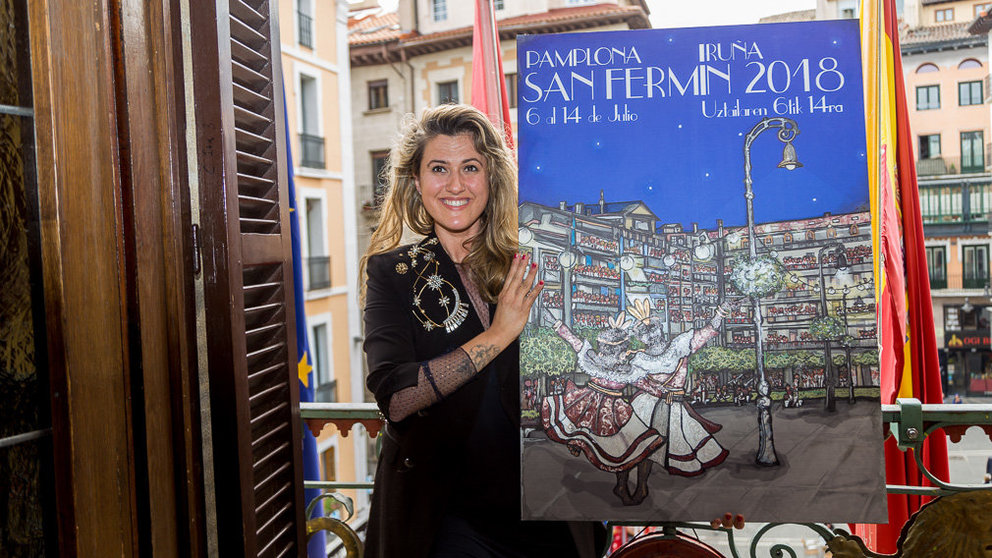 El Ayuntamiento de Pamplona ha dado a conocer el cartel ganador de los Sanfermines de 2018, obra de la pamplonesa Adriana Eransus (14). IÑIGO ALZUGARAY