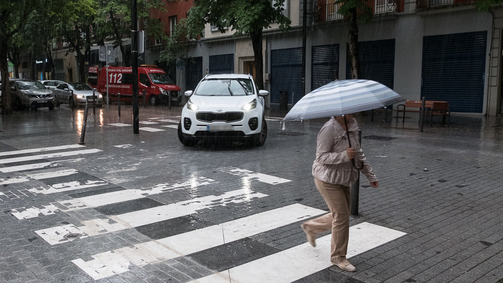 Tarde de lluvia en Pamplona (01). IÑIGO ALZUGARAY