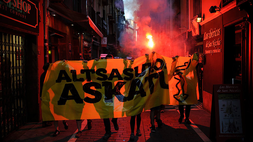 Concentración y manifestación en Pamplona por el caso de Alsasua. MIGUEL OSÉS_14