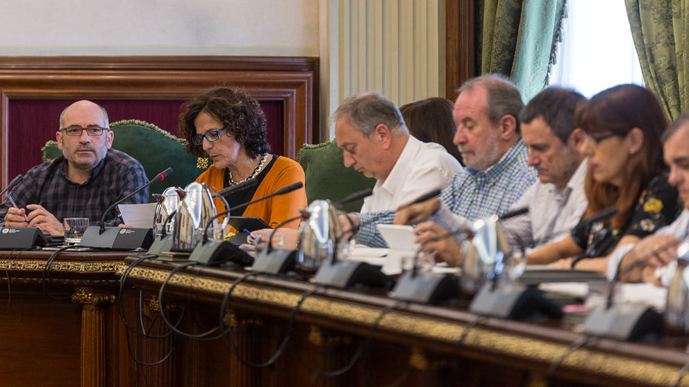 Pleno del Ayuntamiento de Pamplona (49). IÑIGO ALZUGARAY